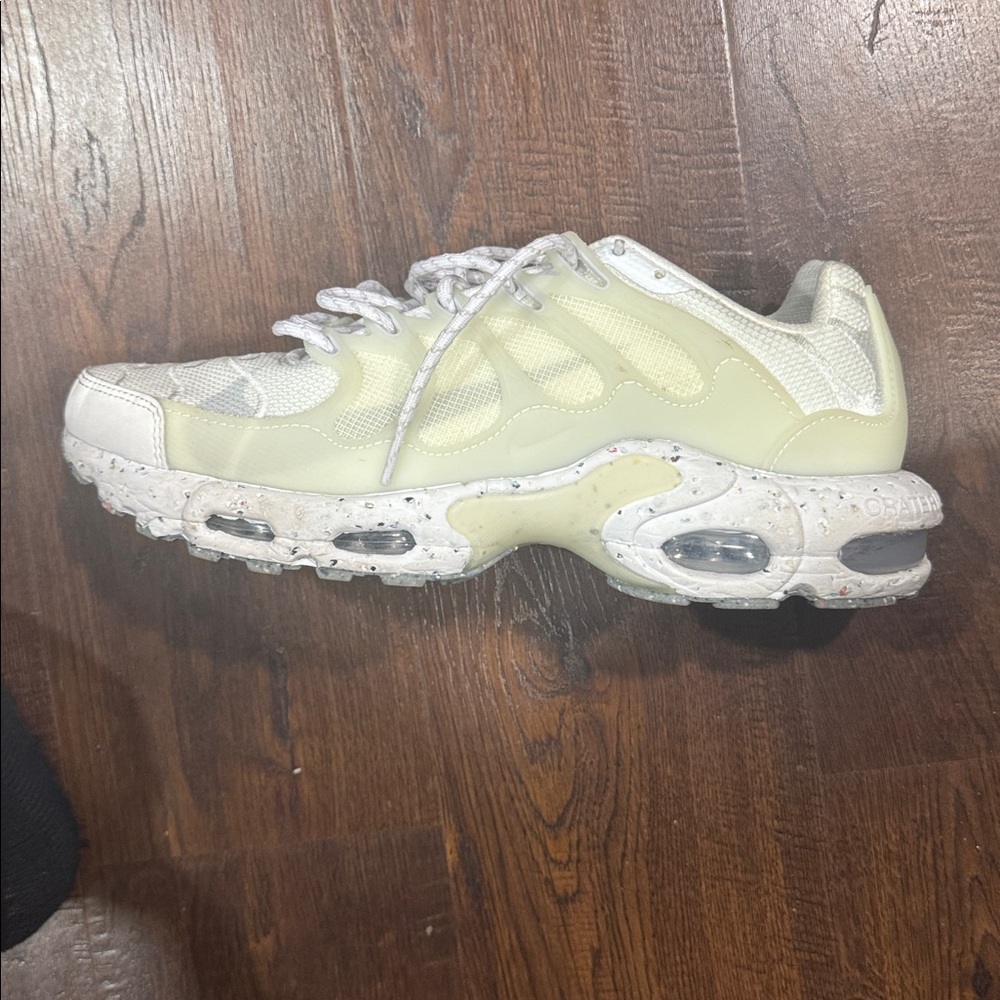 Nike Air Max Terrascape plus “White Pure Platinum” Size 11.5